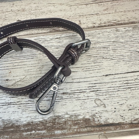 Stylish Tan and Brown Leather Satchel🤎neutral,very versatile,comes w/duster bag🌎 - Picture 8 of 16